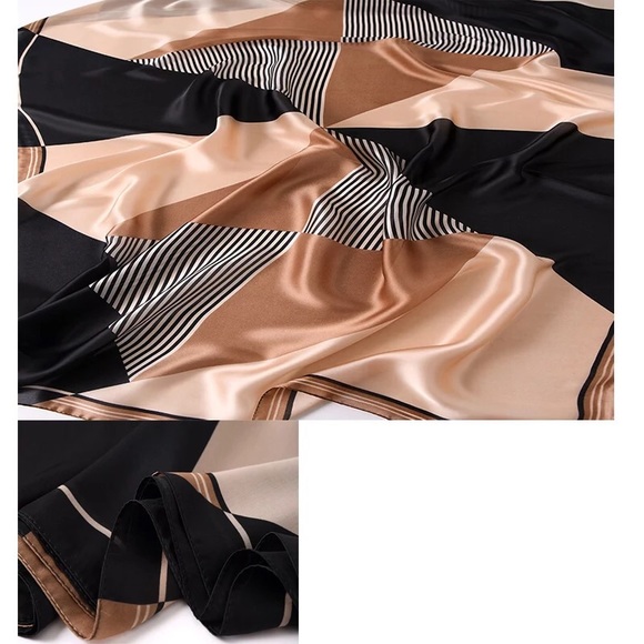 NIB Signature Silk Print Brown and Cream Scarf - Picture 3 of 3